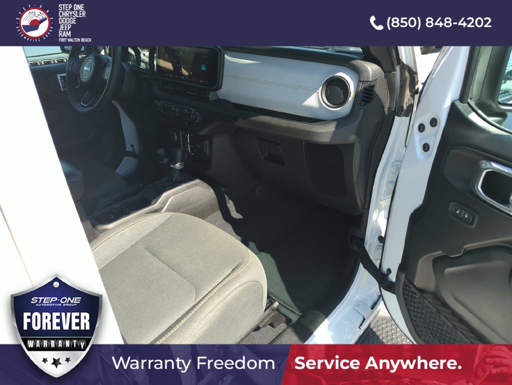 Used 2024 Jeep Wrangler Unlimited Sport AWD/4WD image 32