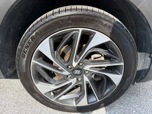 Used 2019 Hyundai Tucson Sport w/ Cargo Package AWD/4WD image 13