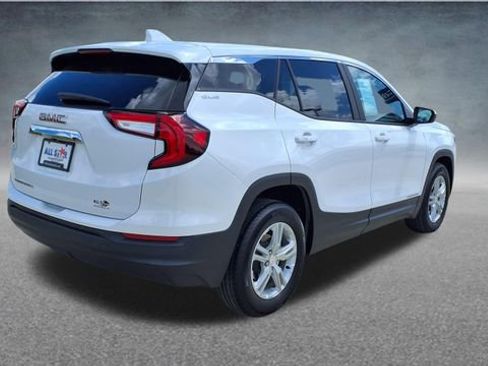 Used 2023 GMC Terrain SLE FWD image 9