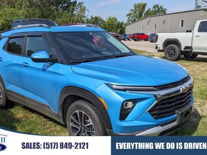 Used 2025 Chevrolet TrailBlazer LT w/ Convenience Package