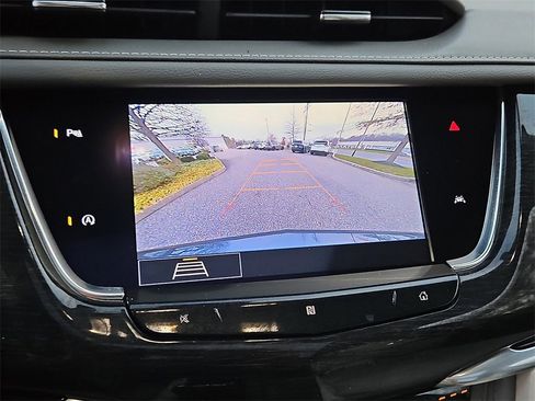 Used 2020 Cadillac XT6 Premium Luxury w/ LPO, Floor Liner Package image 19