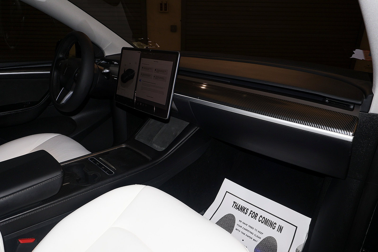 Used 2023 Tesla Model Y AWD image 16