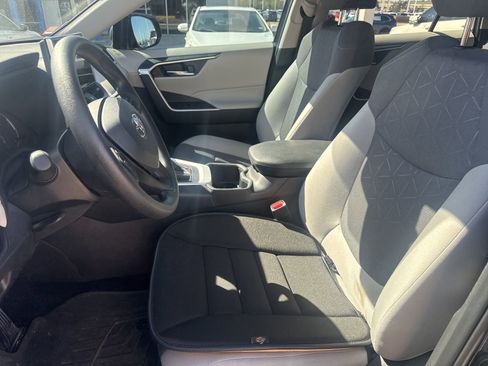 Used 2024 Toyota RAV4 XLE image 5