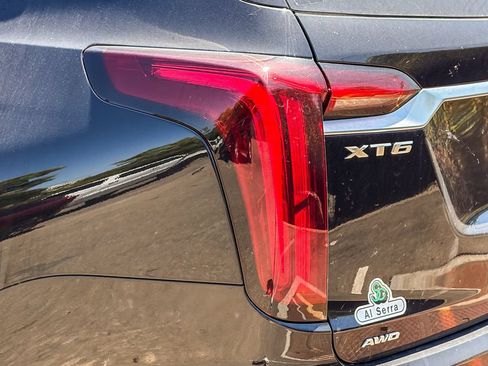 Certified 2024 Cadillac XT6 Luxury w/ LPO, Floor Liner Package AWD/4WD image 3