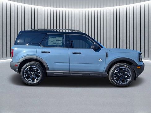 New 2026 Ford Bronco Sport Outer Banks w/ Outer Banks Tech Package+ AWD/4WD image 2