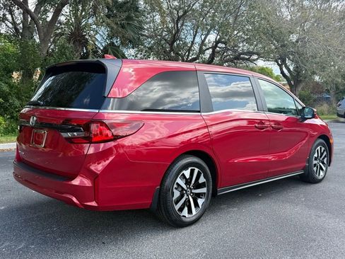 New 2026 Honda Odyssey EX-L image 5