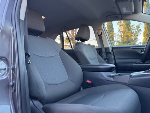 Used 2024 Toyota RAV4 XLE image 19