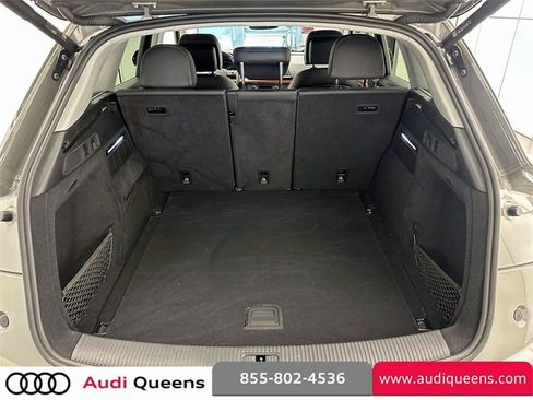 Certified 2023 Audi Q5 2.0T Premium w/ Convenience Package image 11