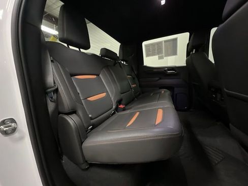 Certified 2023 GMC Sierra 1500 AT4 image 26