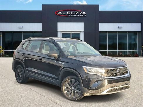 Used 2023 Volkswagen Taos S image 1