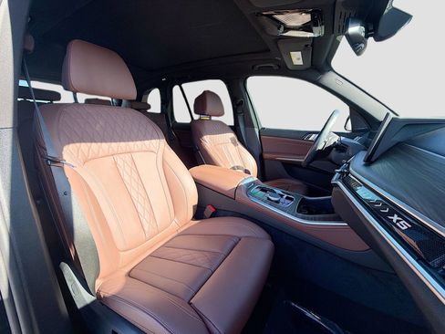 Certified 2024 BMW X5 sDrive40i w/ M Sport Package image 16