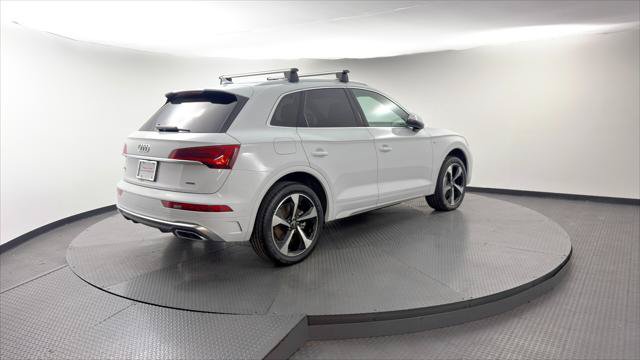 Used 2023 Audi Q5 2.0T Premium Plus w/ Premium Plus Package AWD/4WD image 8