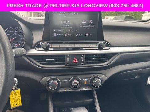 Used 2022 Kia Forte LXS FWD image 16