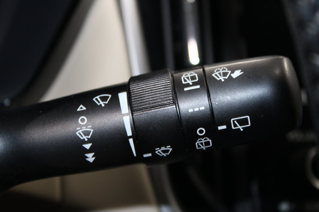 Used 2021 Subaru Outback Premium AWD/4WD image 34