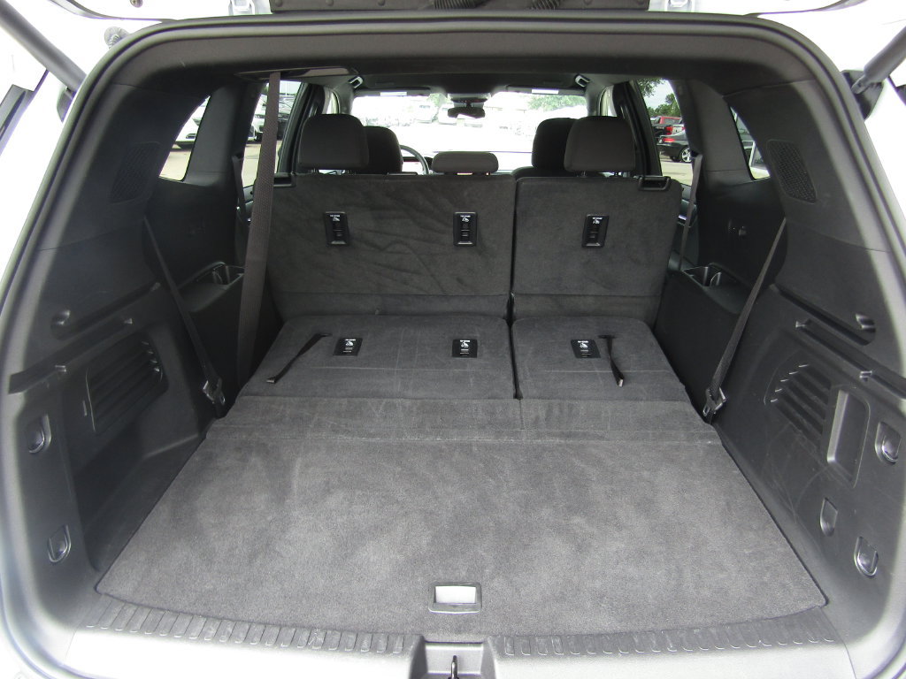 Used 2025 GMC Acadia Elevation AWD/4WD image 39