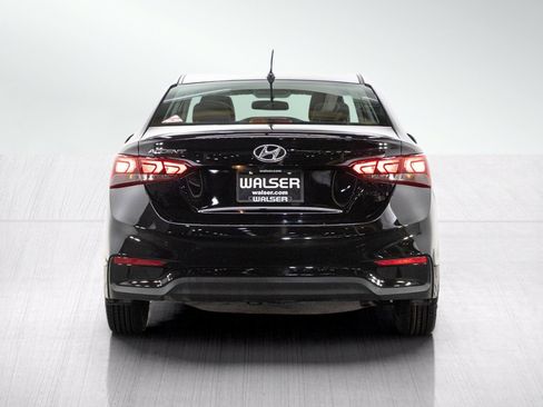 Used 2018 Hyundai Accent SE FWD image 4