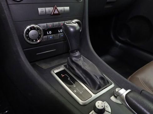 Used 2005 Mercedes-Benz SLK 350 image 22