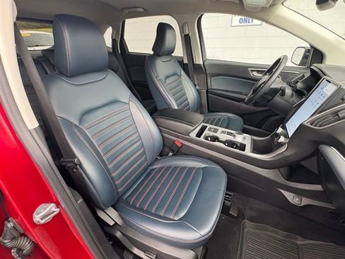 Used 2022 Ford Edge SEL w/ Sport Appearance Package image 35