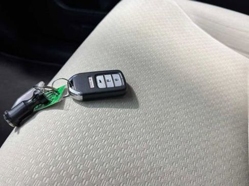 Used 2016 Honda CR-V EX image 33