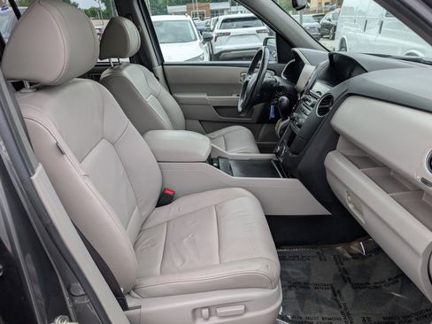 Used 2013 Honda Pilot Touring image 12