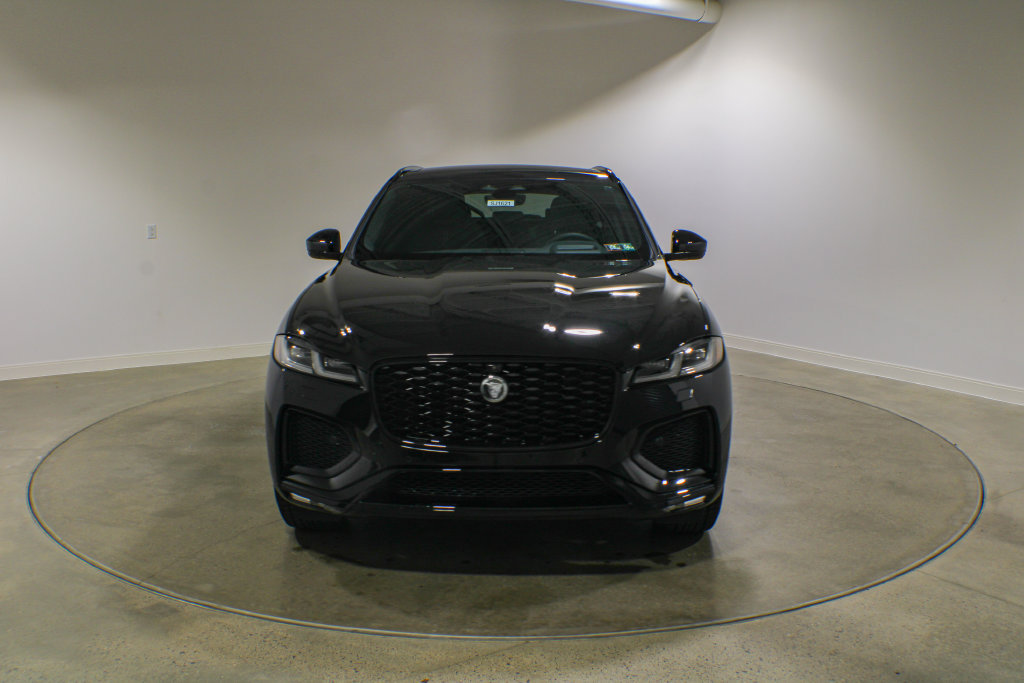 New 2026 Jaguar F-PACE R-Dynamic S AWD/4WD image 2