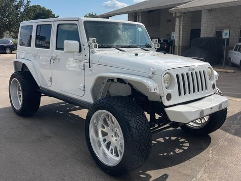 Used 2017 Jeep Wrangler Unlimited Sport w/ Quick Order Package 24S AWD/4WD image 2