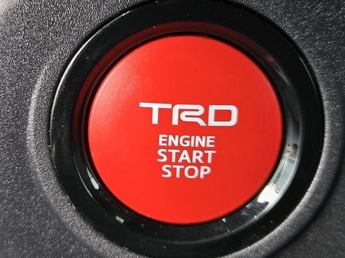 Used 2025 Toyota 4Runner TRD Sport AWD/4WD image 21