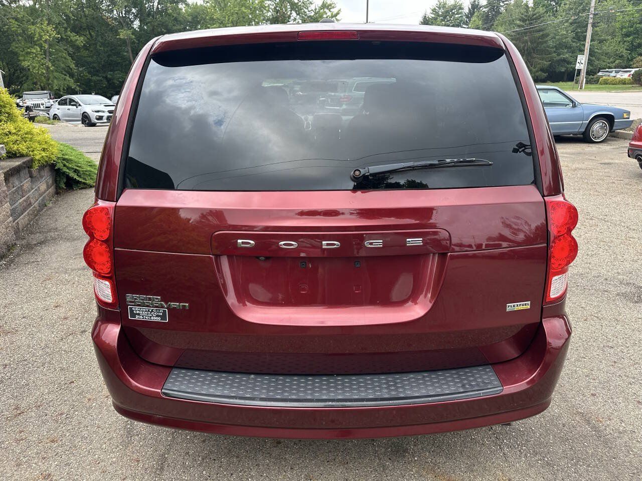Used 2018 Dodge Grand Caravan SE FWD image 5