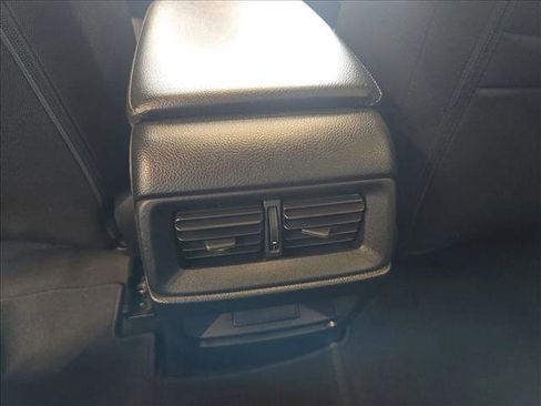 Used 2023 Honda CR-V EX image 16