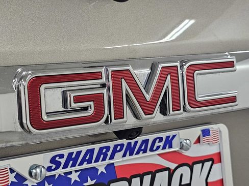 Used 2019 GMC Acadia Denali w/ LPO, Floor Liner Package AWD/4WD image 33