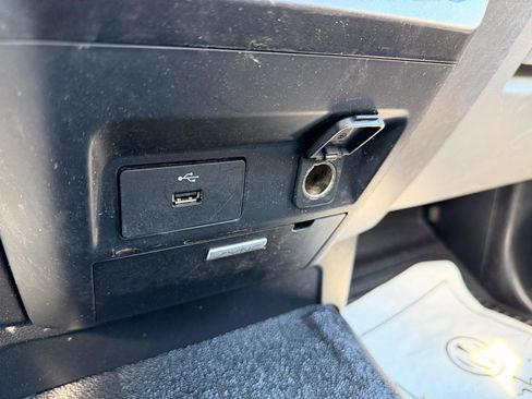 Used 2018 Ford F350 XL w/ Power Equipment Group image 22