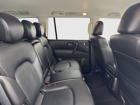 Used 2021 Nissan Armada SV RWD image 46