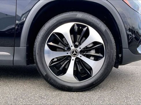 Used 2026 Mercedes-Benz GLA 250 4MATIC image 9