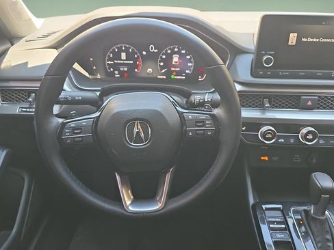 Used 2025 Acura Integra image 12
