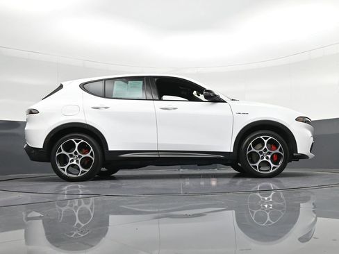 Used 2024 Alfa Romeo Tonale Veloce AWD/4WD image 33