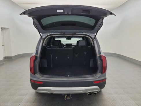 Used 2022 Kia Telluride S FWD image 29