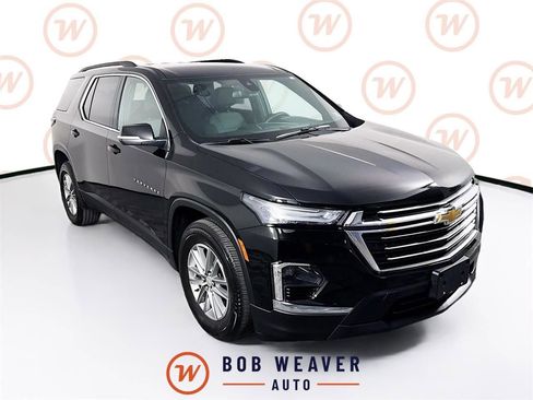 Used 2023 Chevrolet Traverse LT AWD/4WD image 1