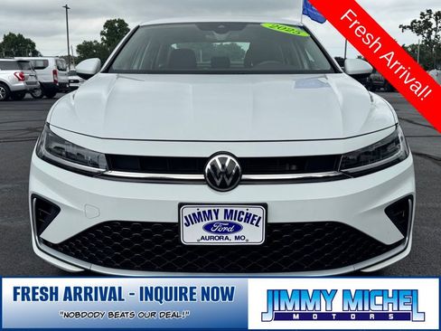Used 2025 Volkswagen Jetta S FWD image 32