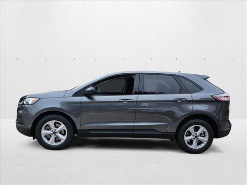 New 2024 Ford Edge SE image 5