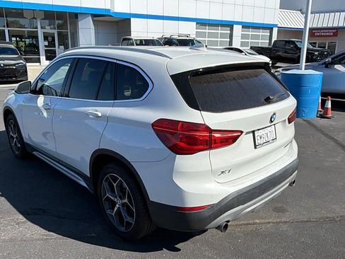 Used 2018 BMW X1 xDrive28i w/ Convenience Package AWD/4WD image 7
