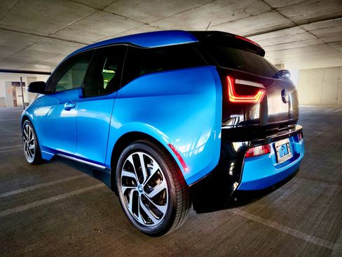 Used 2017 BMW i3 w/ Range Extender image 4