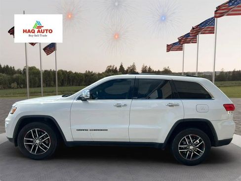 Used 2017 Jeep Grand Cherokee Limited image 8