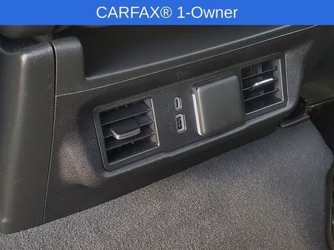 Used 2025 Chevrolet Silverado 1500 LT image 30