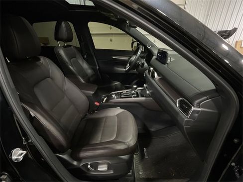 Certified 2023 MAZDA CX-5 Signature image 29