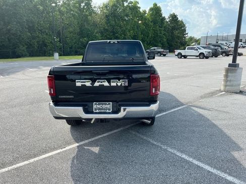 New 2025 RAM 2500 Big Horn image 8