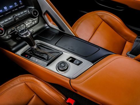 Used 2018 Chevrolet Corvette Stingray Convertible Z51 2LT RWD image 29