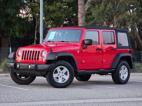 Used 2014 Jeep Wrangler Unlimited Sport w/ Quick Order Package 24S AWD/4WD image 12
