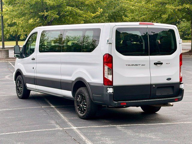 Used 2022 Ford Transit 350 XLT RWD image 5