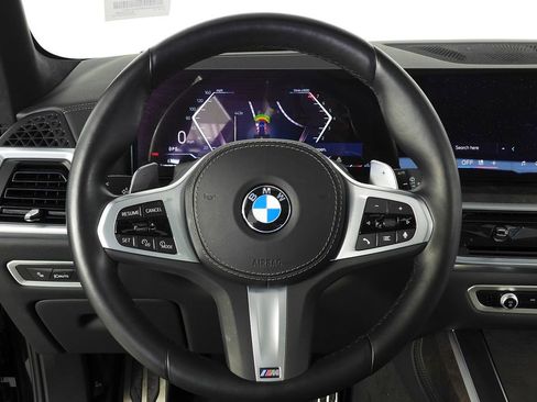 Certified 2024 BMW X7 xDrive40i w/ M Sport Package AWD/4WD image 28