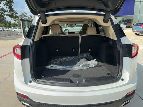 Used 2024 Acura RDX SH-AWD image 26